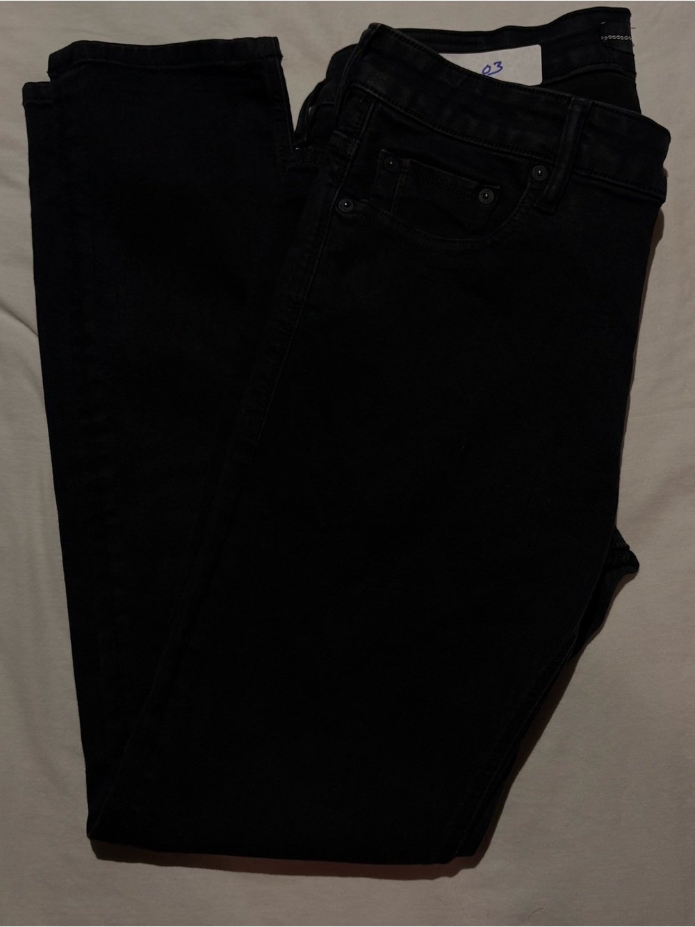 Guess Men's Skinny Jeans in Black